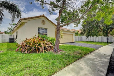 Tiny photo for 13348 NW 13TH Street, Sunrise, FL 33323 (MLS # B26083940)