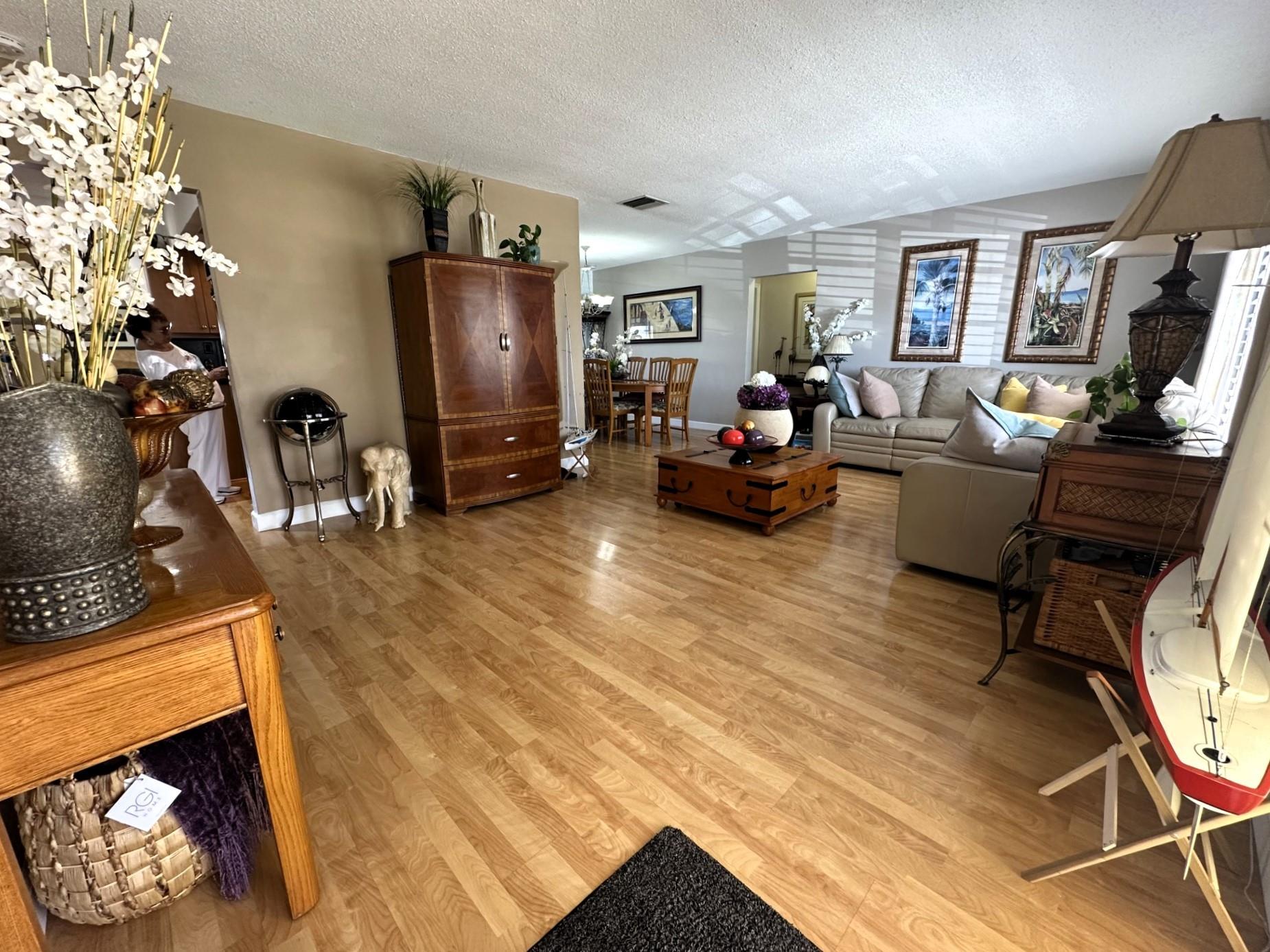 Mainlands Of Tamarac Lake - Residential
