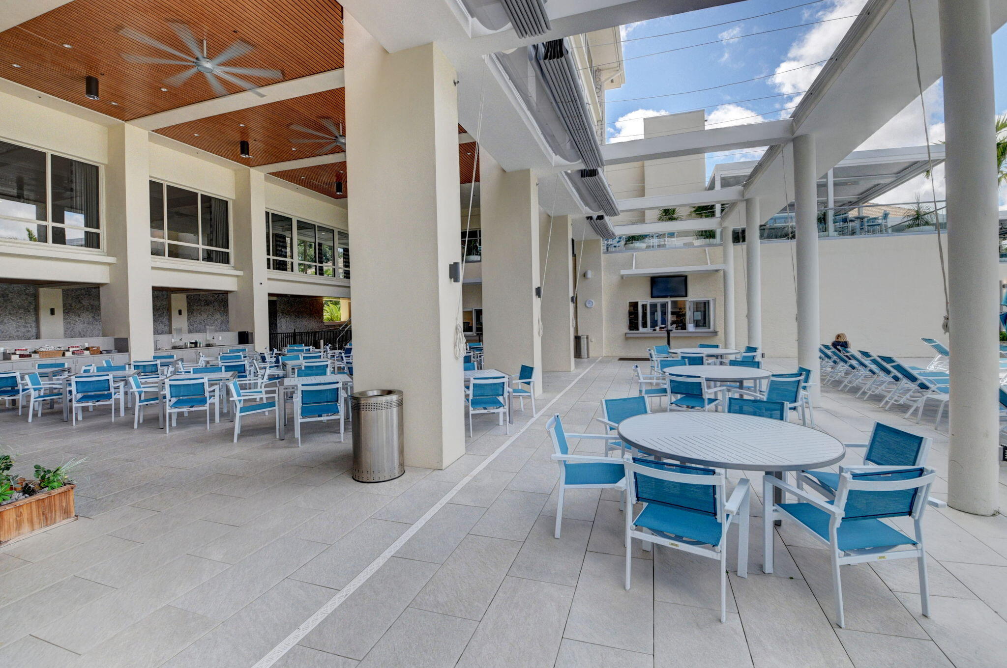 SOUTHPORT AT HUNTERS RUN CONDO - Residential