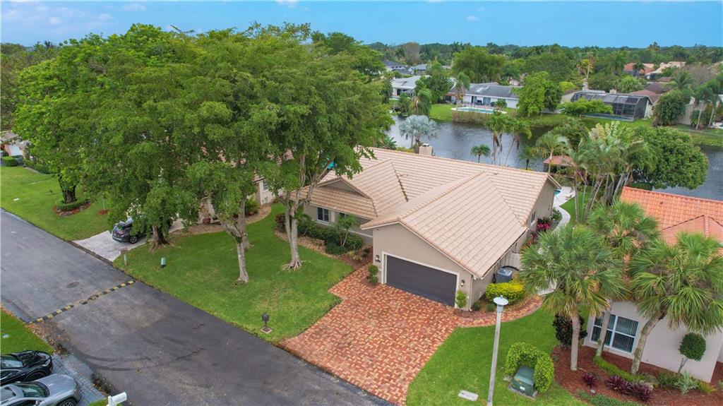 Jacaranda Area 16a 91-14 - Residential