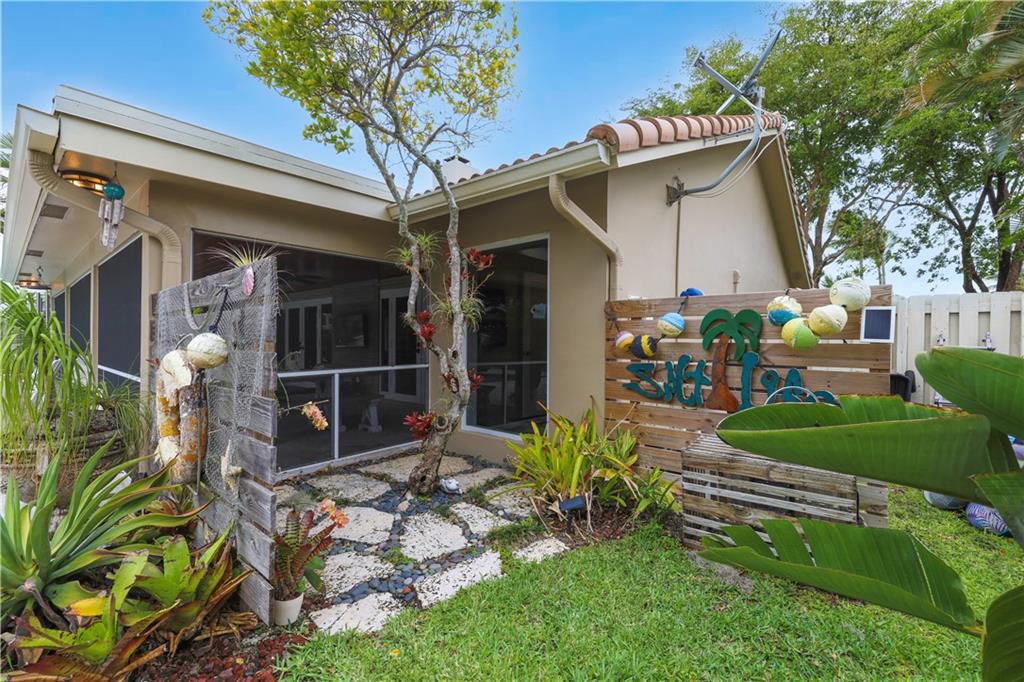 Jacaranda Area 16a 91-14 - Residential