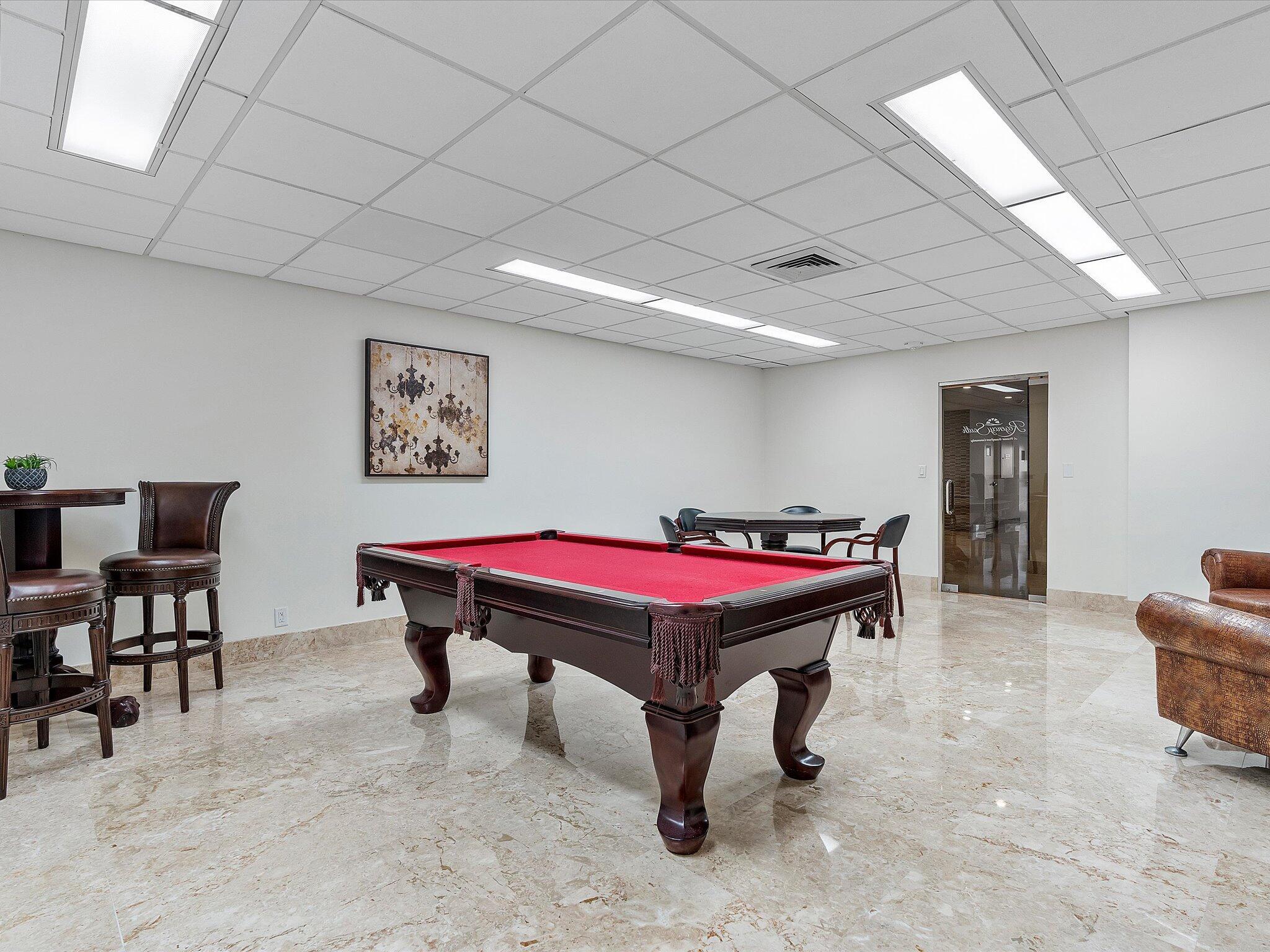 REGENCY TOWER SOUTH CONDO - Residential