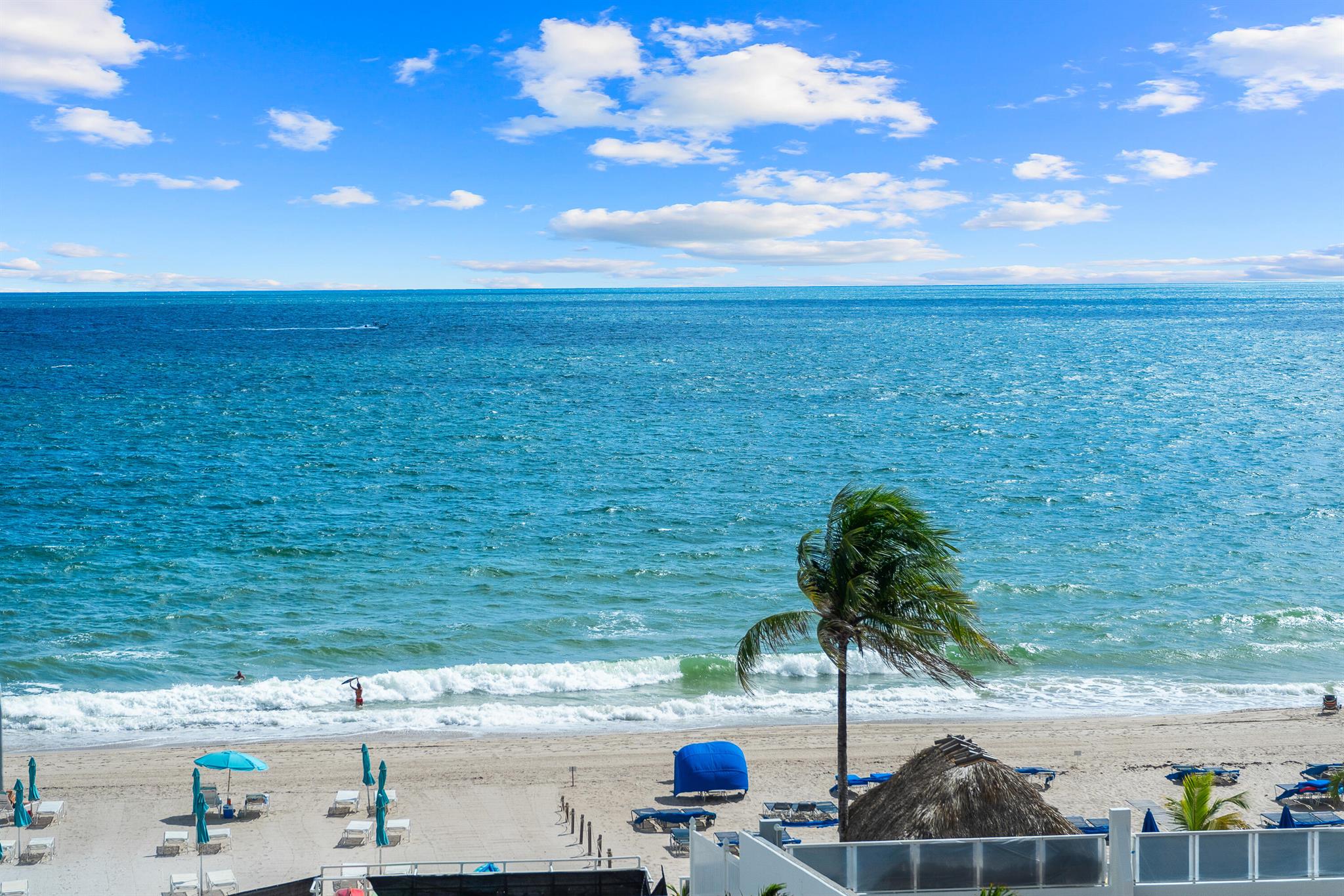 REGENCY TOWER SOUTH CONDO - Residential