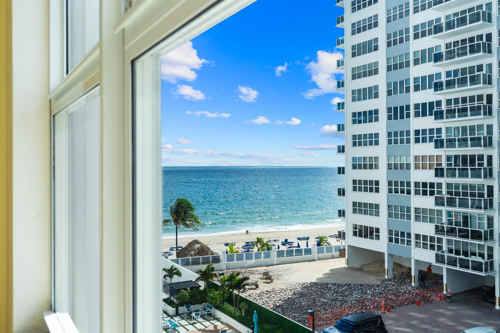 REGENCY TOWER SOUTH CONDO - Residential