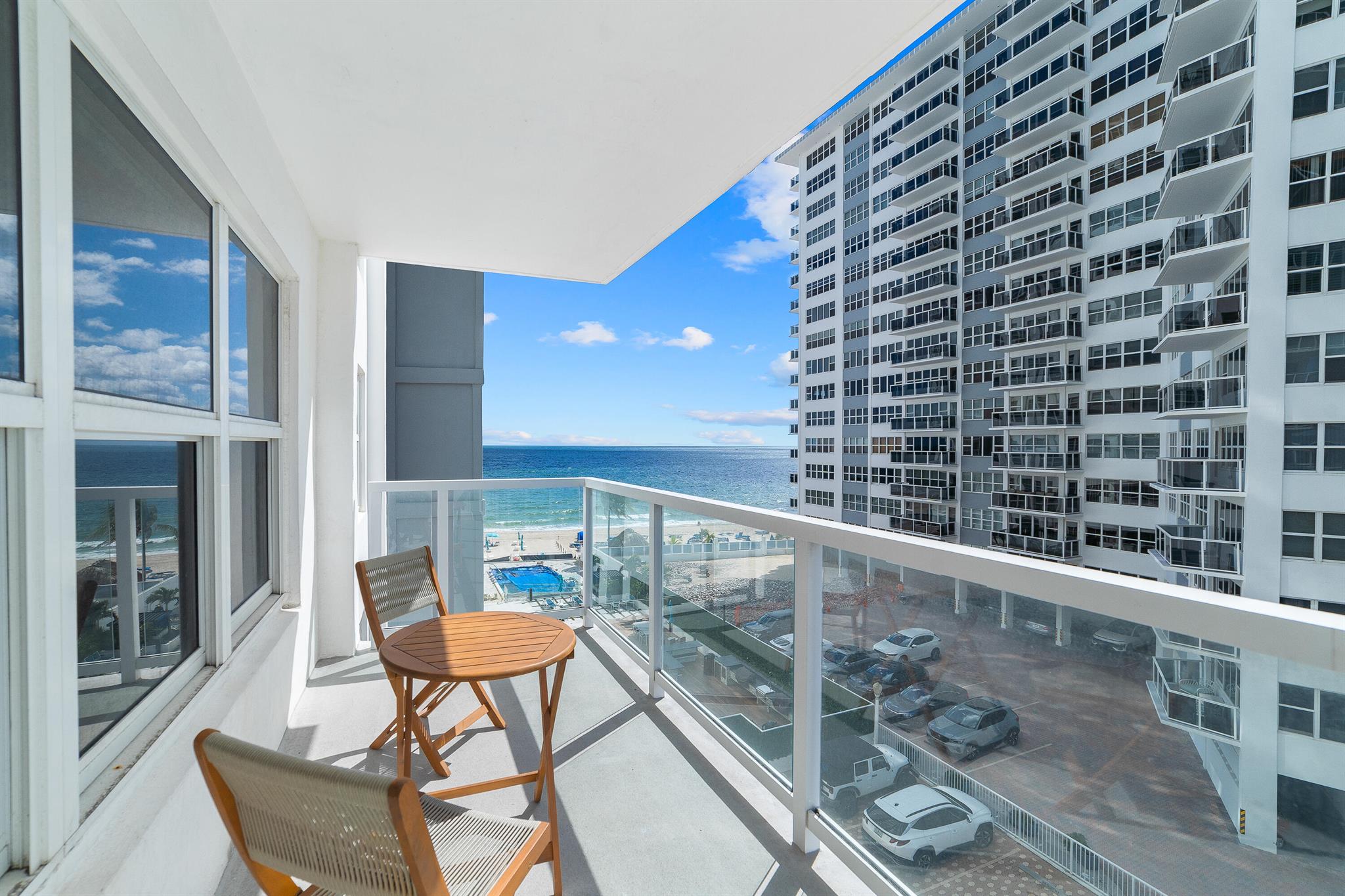 REGENCY TOWER SOUTH CONDO - Residential