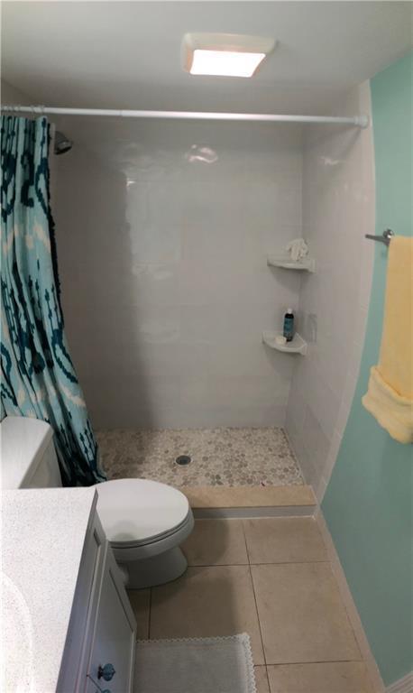 TEQUESTA GARDEN CONDO 4 - Residential