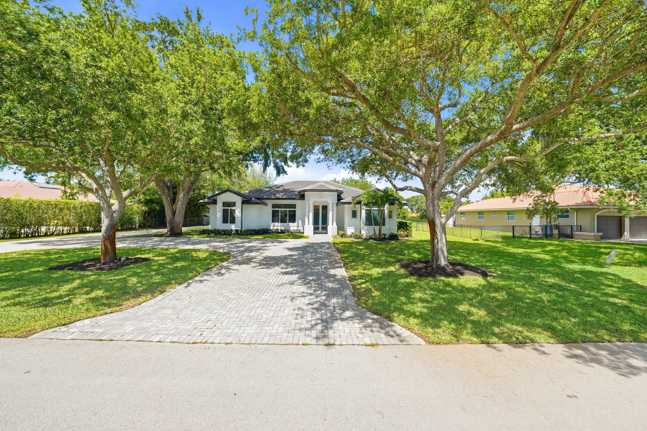 LETO ESTATES NO 3 - Residential