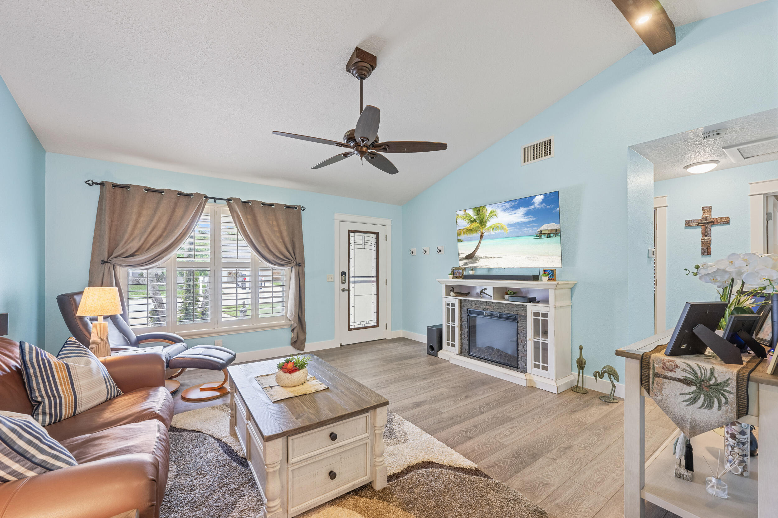 128 Banyan Circle