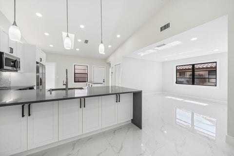 Tiny photo for 6371 Kings Gate Circle, Delray Beach, FL 33484 (MLS # B26026592)