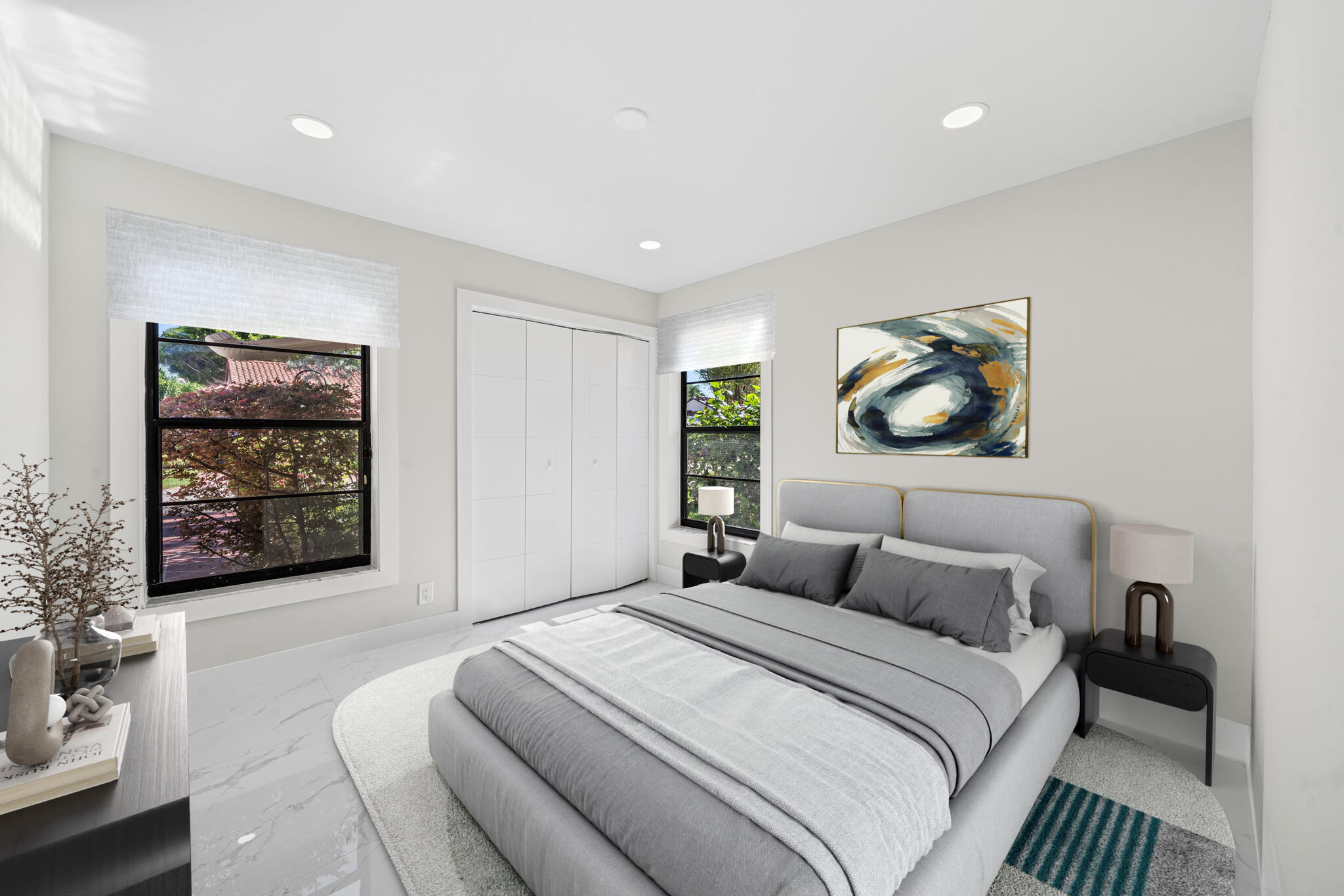 HUNTINGTON POINTE - Residential