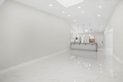 Tiny photo for 6371 Kings Gate Circle, Delray Beach, FL 33484 (MLS # B26026592)
