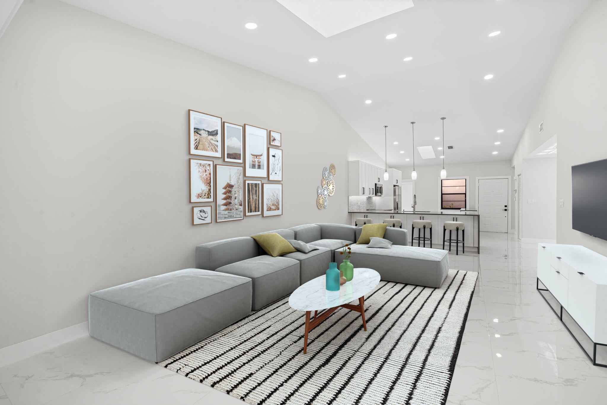 HUNTINGTON POINTE - Residential