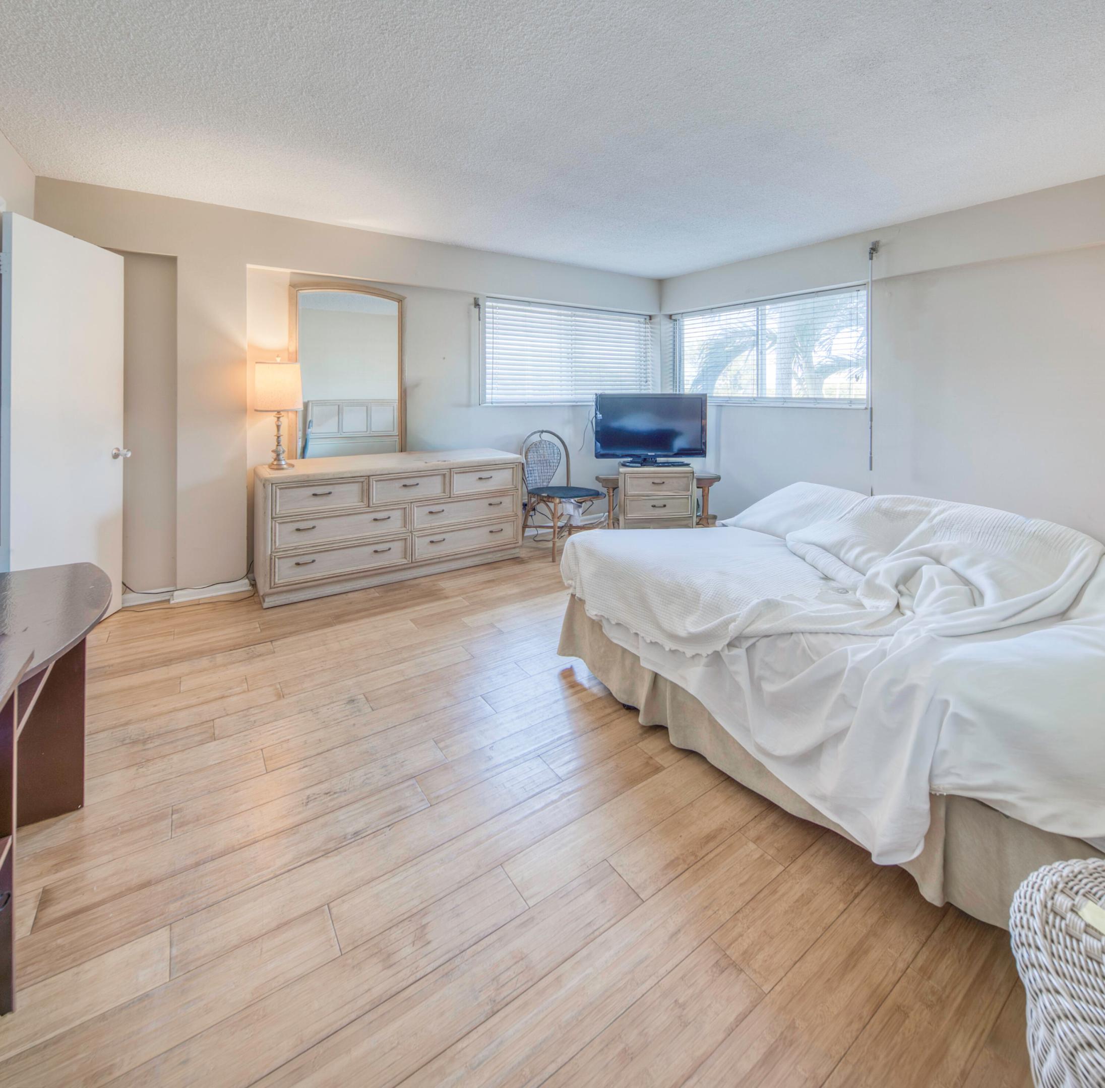 FLEUR DE LIS CONDO - Residential