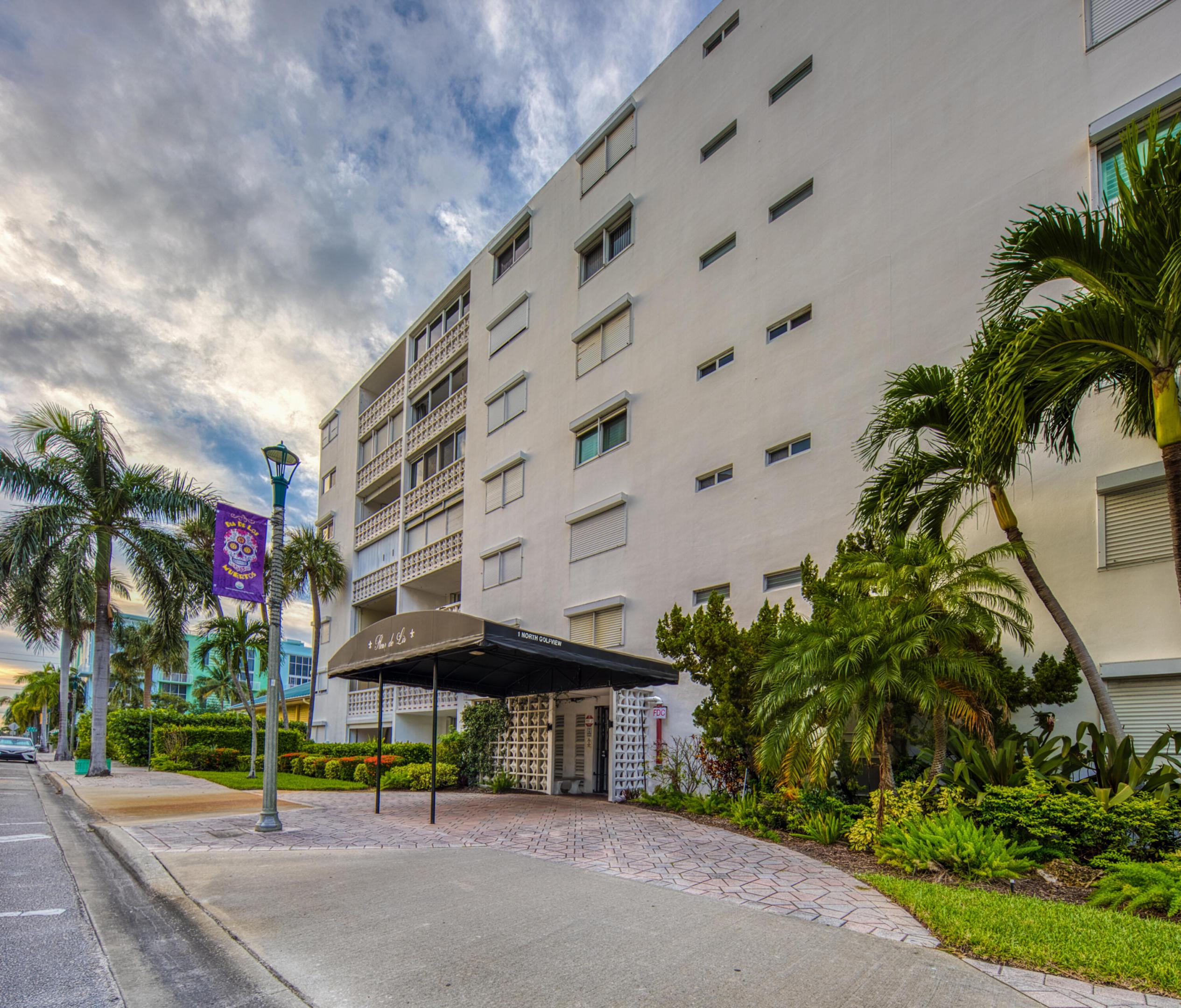 FLEUR DE LIS CONDO - Residential