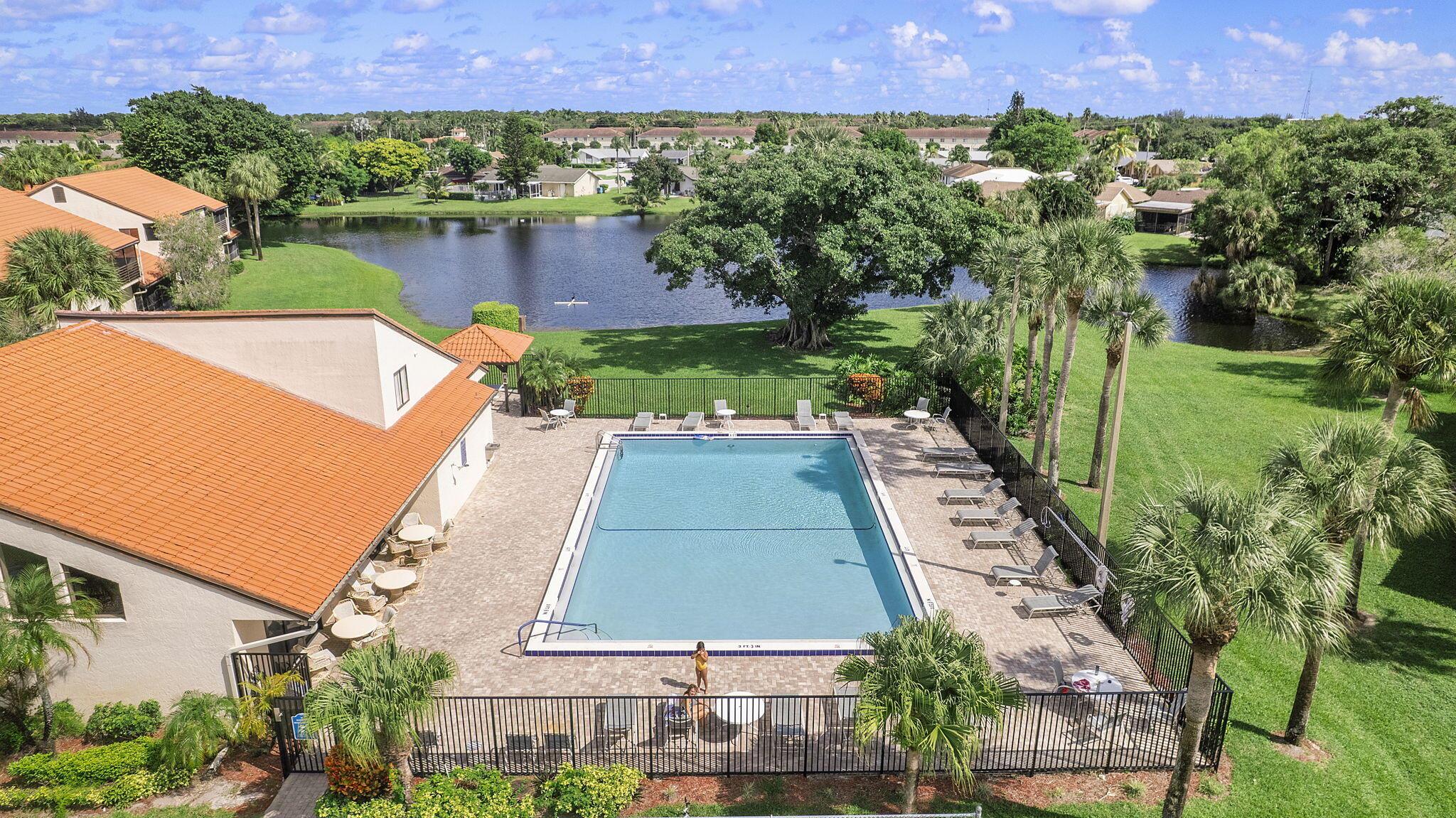 SOUTH LAKE CONDO - Residential