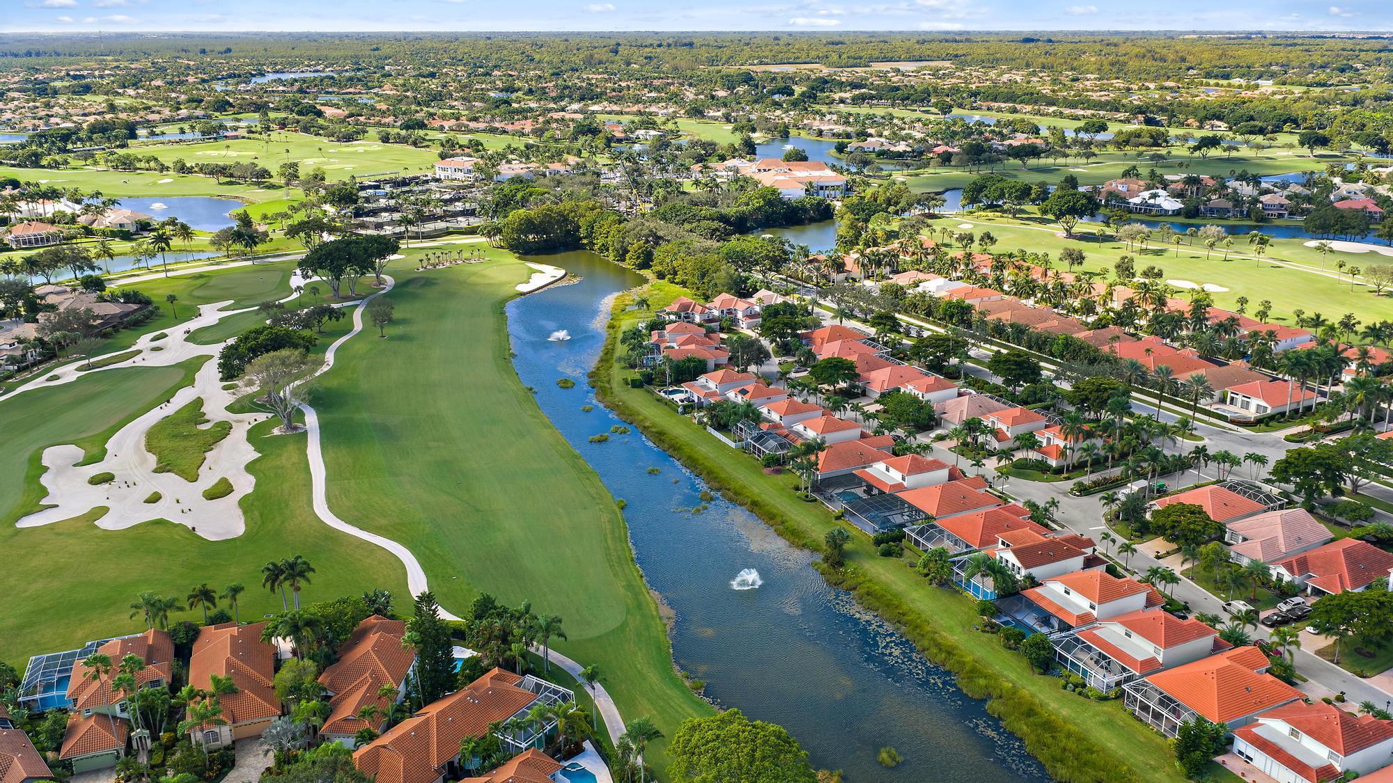 IBIS GOLF AND COUNTRY CLU - Residential Lease
