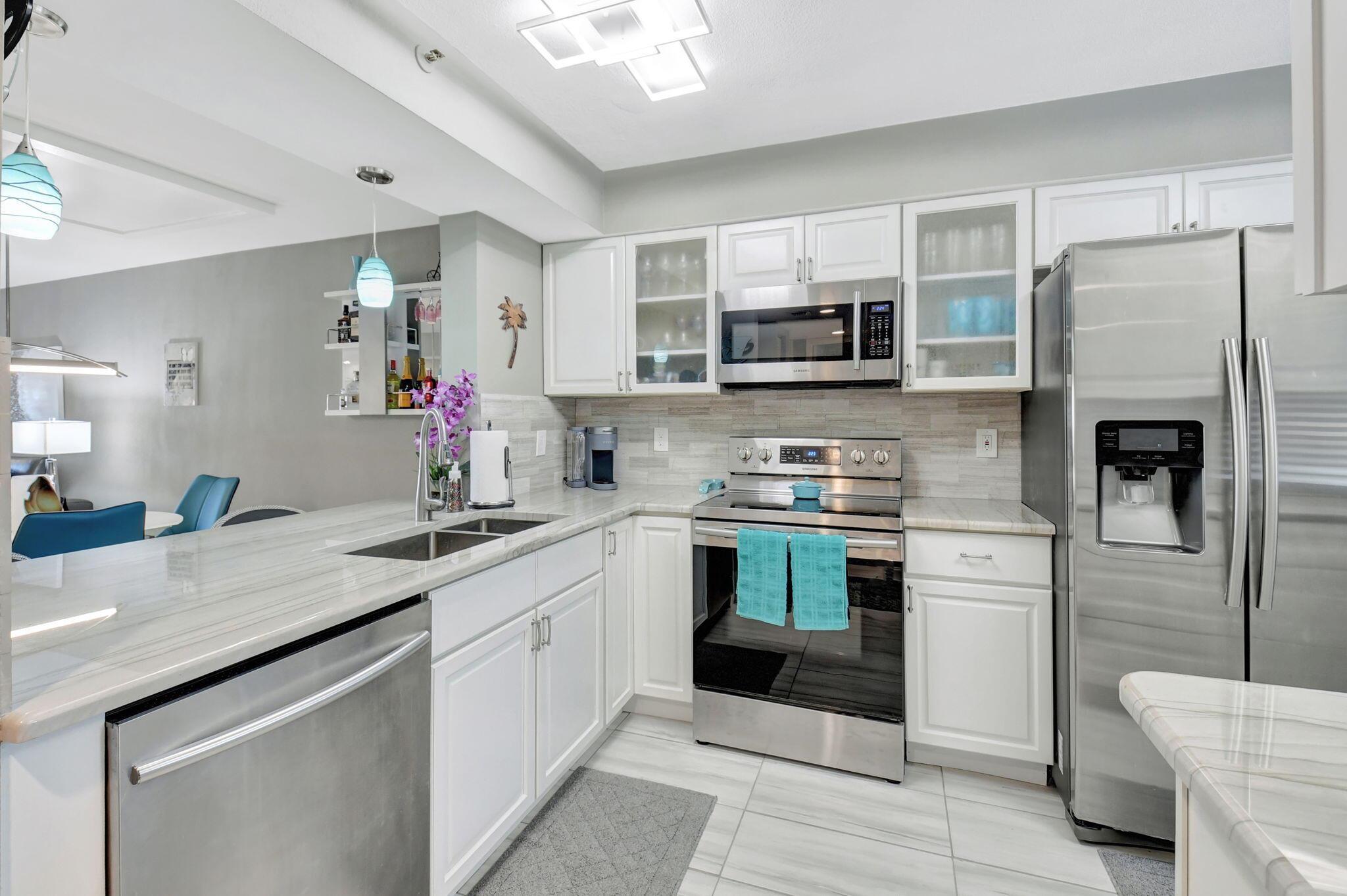 14096 Huntington Pointe Drive 209