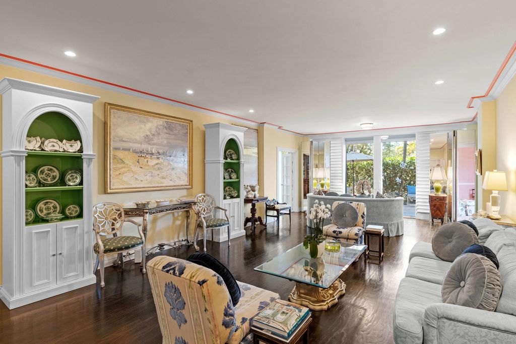 Photo of 315 S Lake Drive #1a, Palm Beach, FL 33480 (MLS # B26029932)