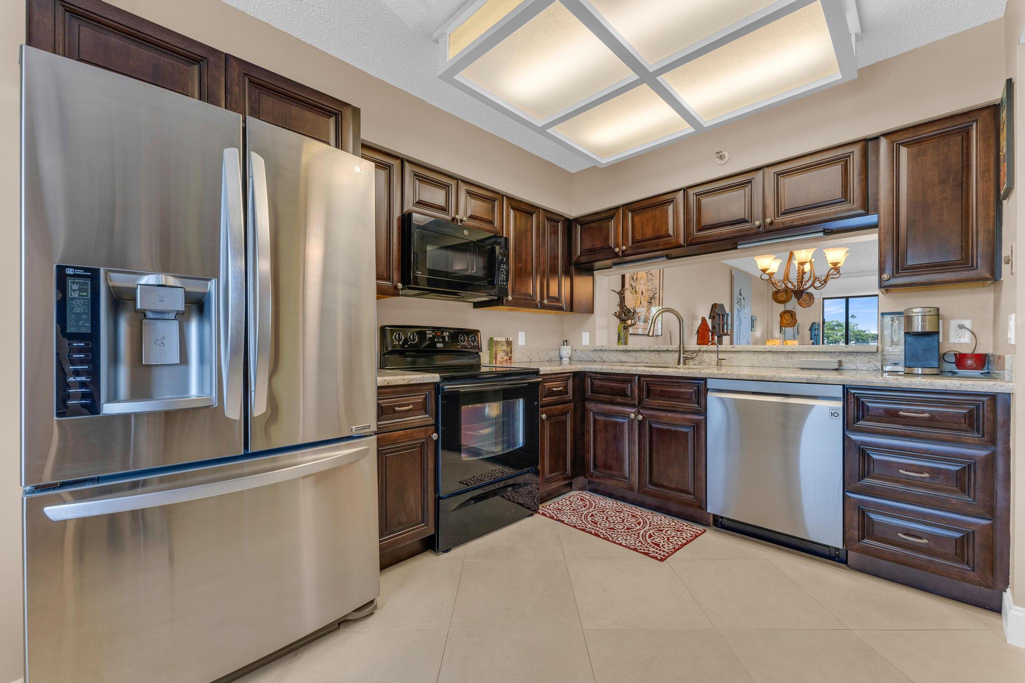 14460 Strathmore Lane 306