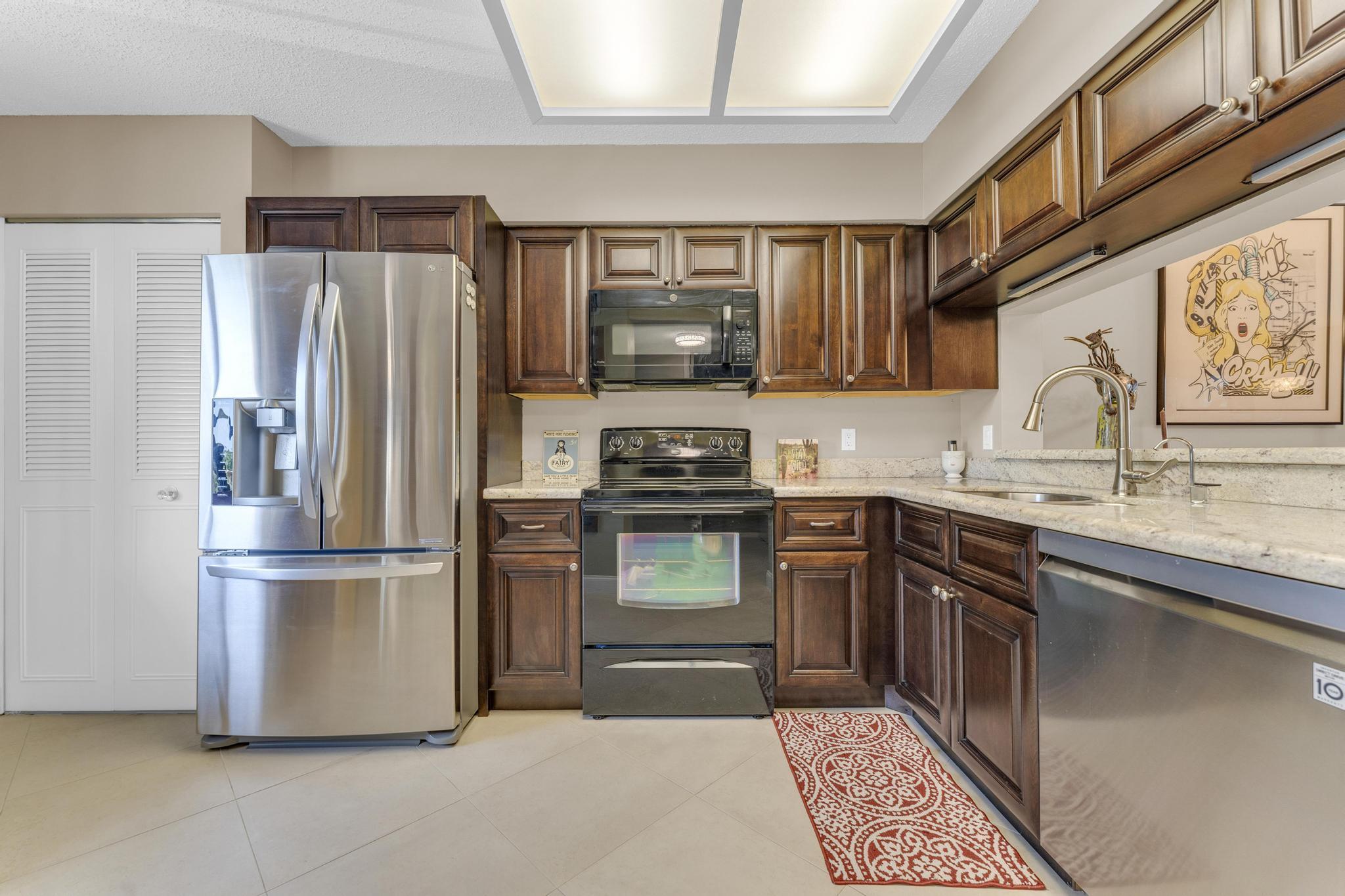 14460 Strathmore Lane 306