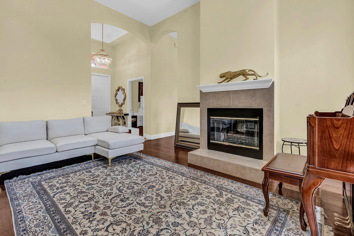 SECRET POND170-70 - Residential