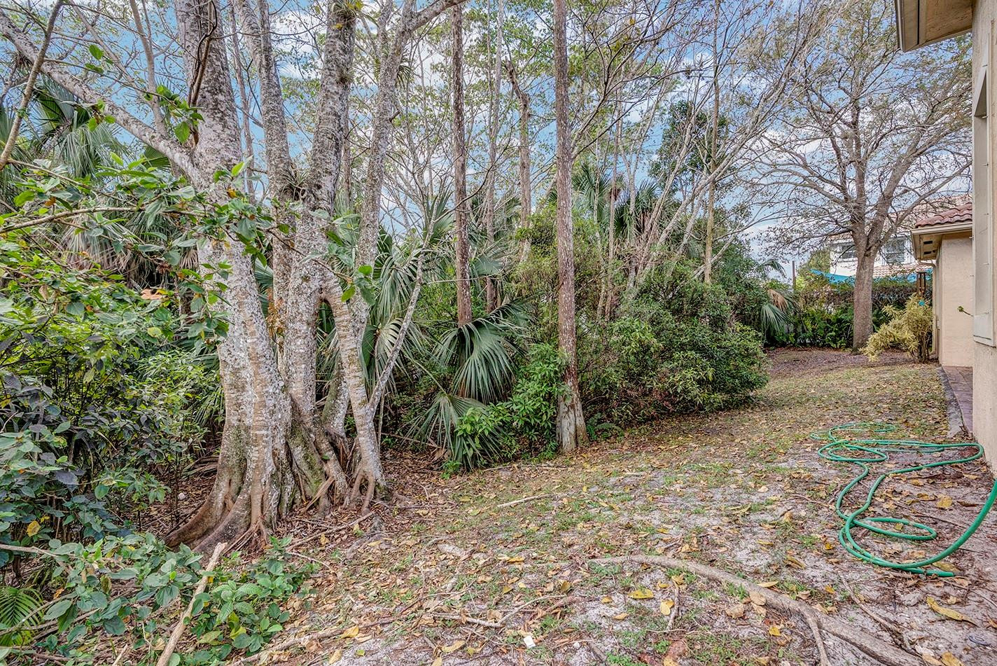 SECRET POND170-70 - Residential