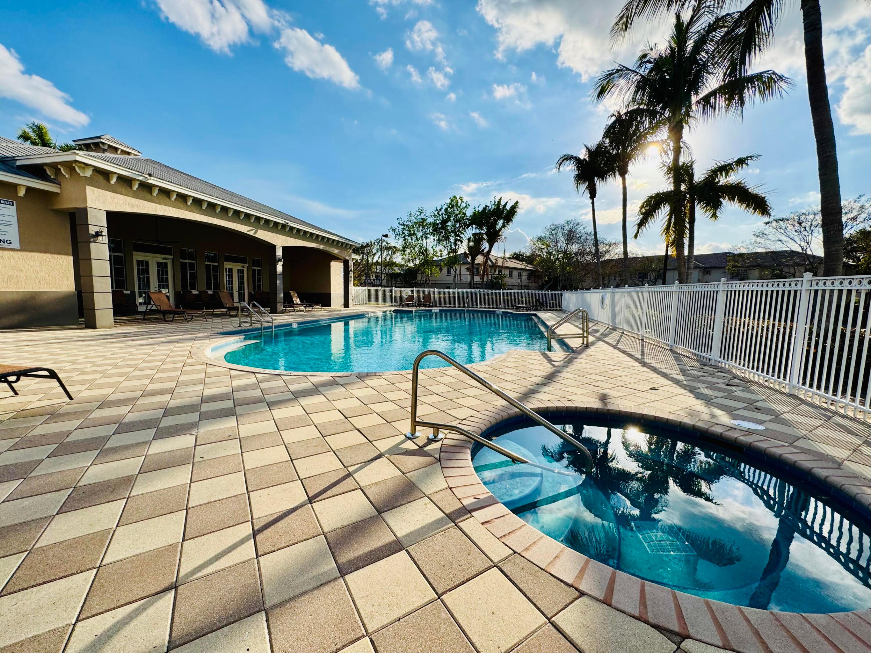 Marsh Harbour - Residential