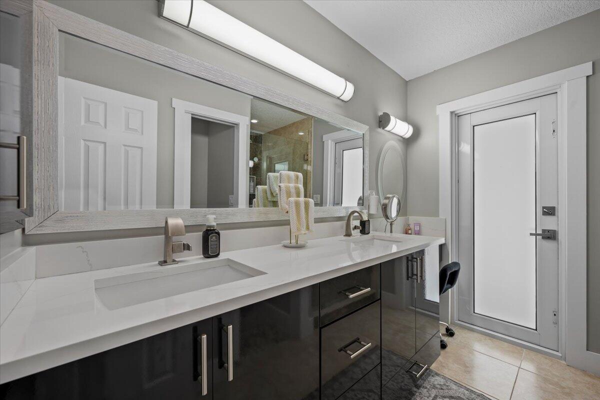 SOUTH SHORE 2 OF WELLINGTON - Residential