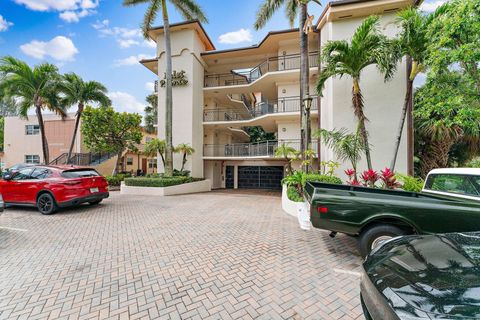 A home in Palm Beach Shores