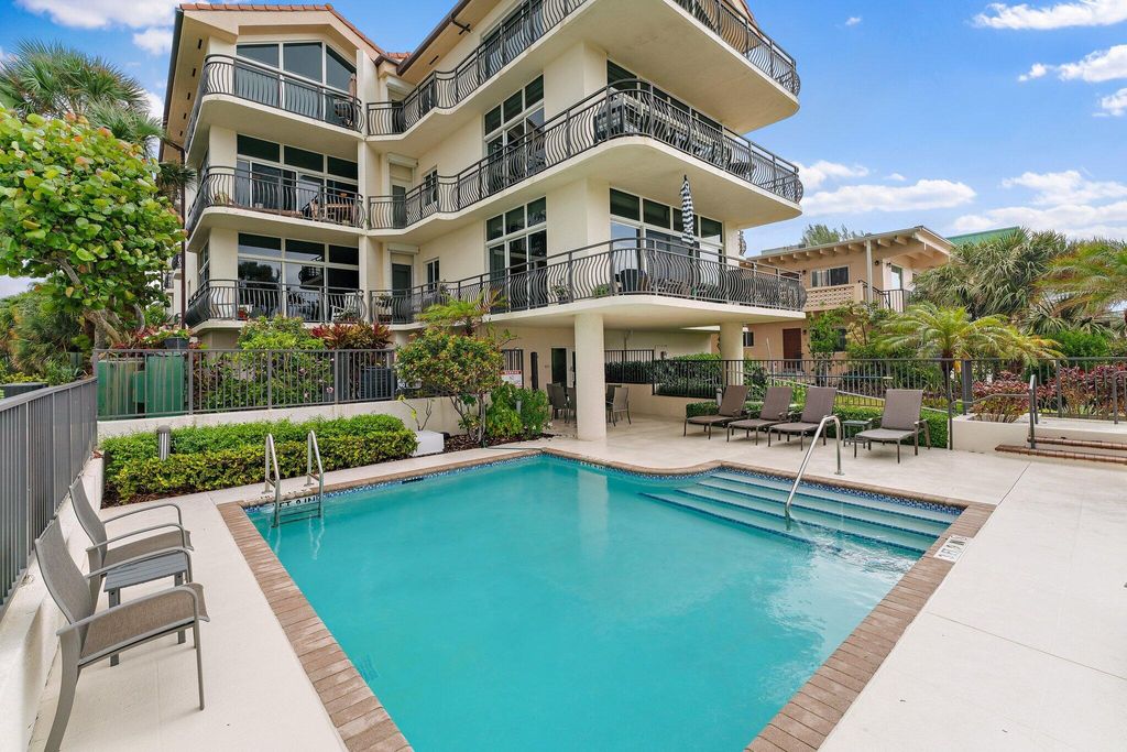Photo of 314 Inlet Way #201, Palm Beach Shores, FL 33404 (MLS # R10996093)