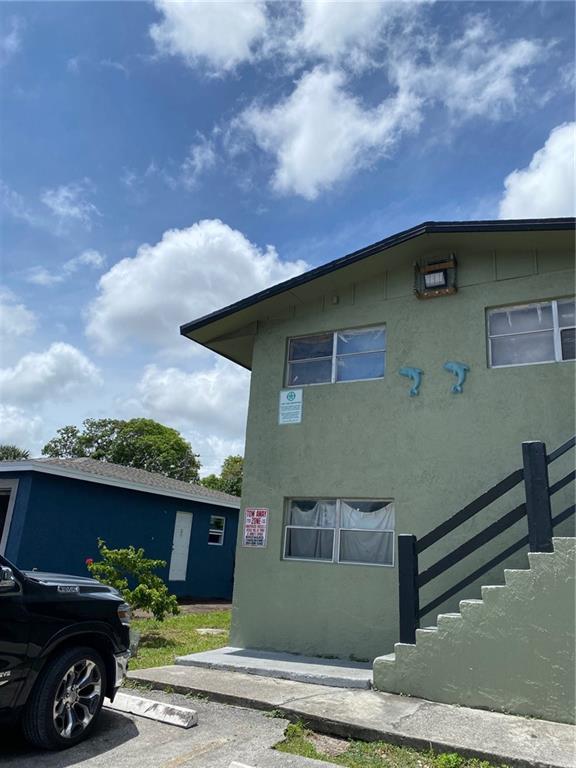 Photo of 715 NW 5th Ave, Pompano Beach, FL 33060 (MLS # F10298615)