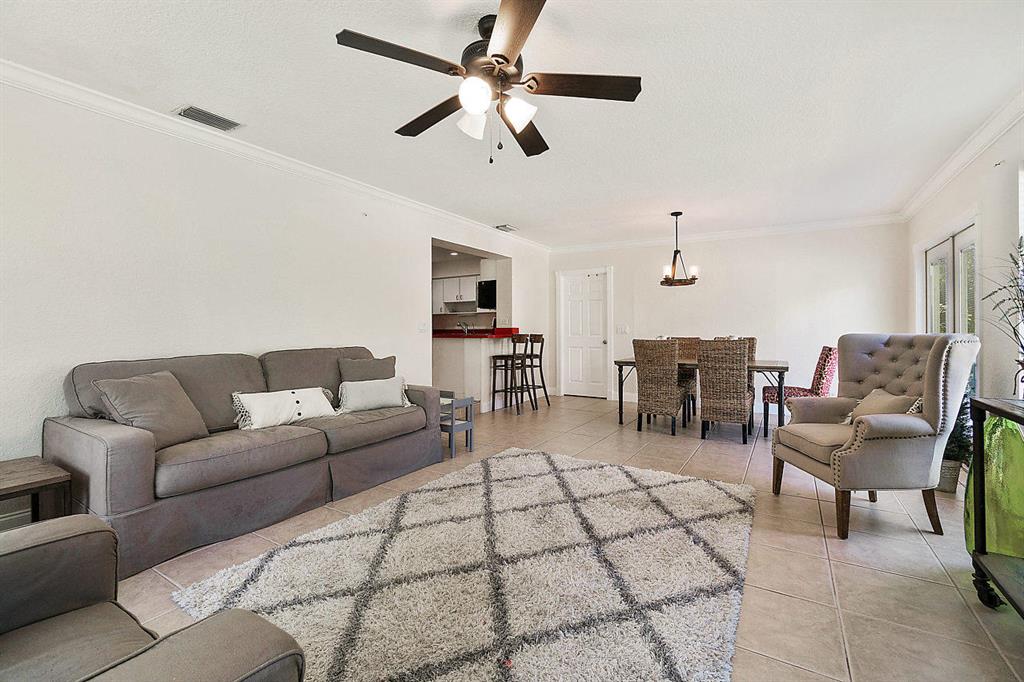 LOXAHATCHEE GROVES - Residential