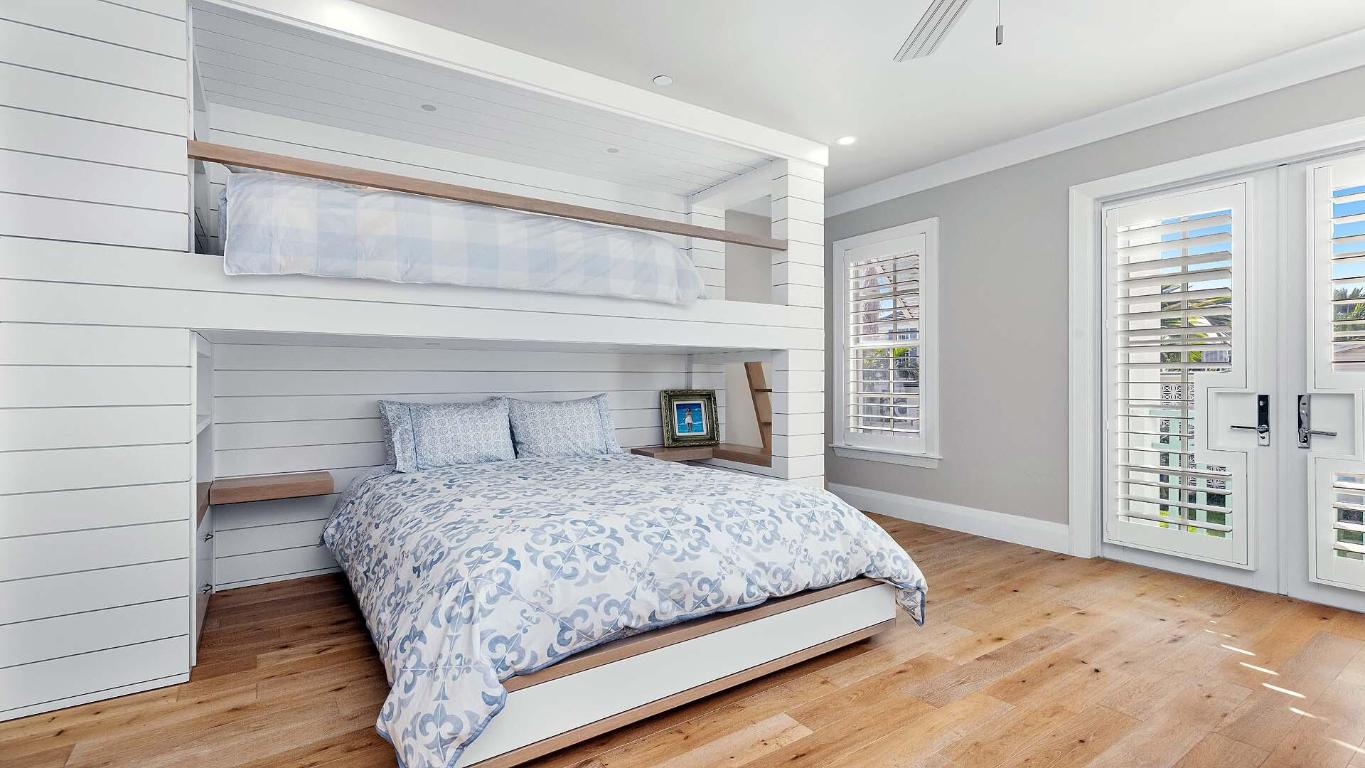 WINDSOR - Residential