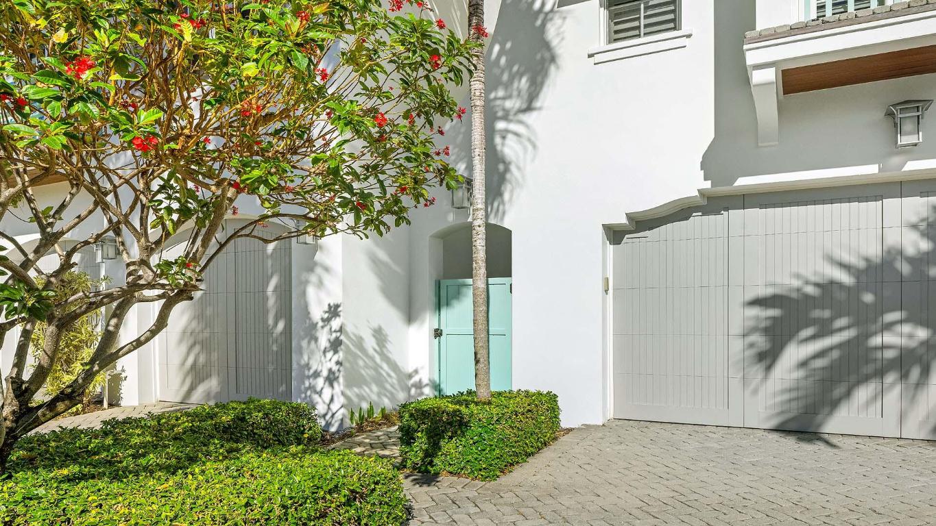 1011 Ingraham Avenue B