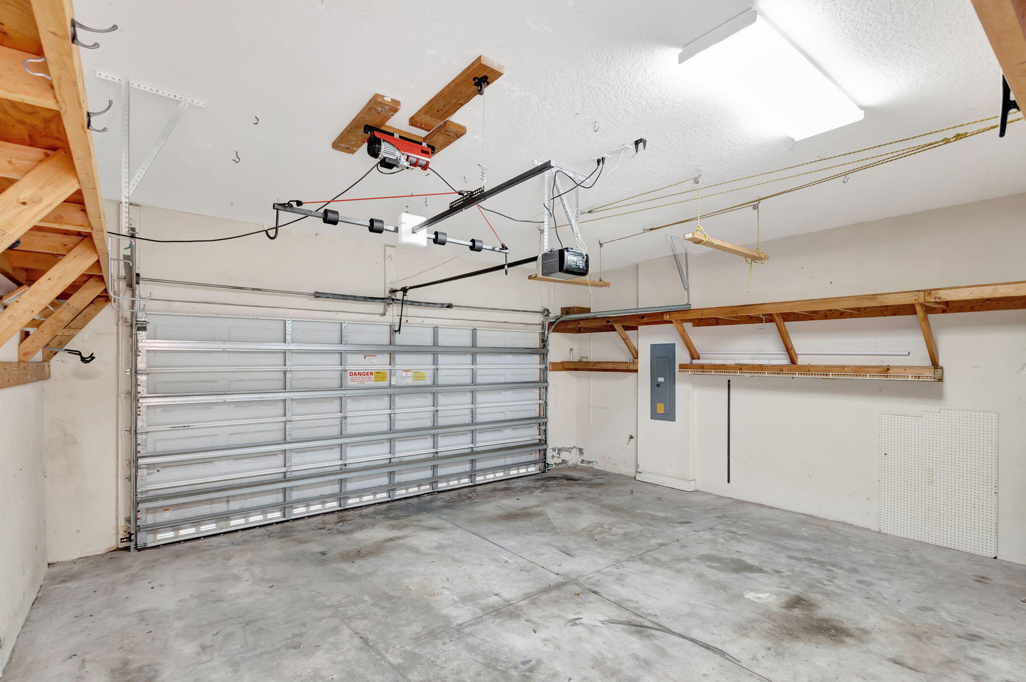 CANTERBURY PLACE - Residential