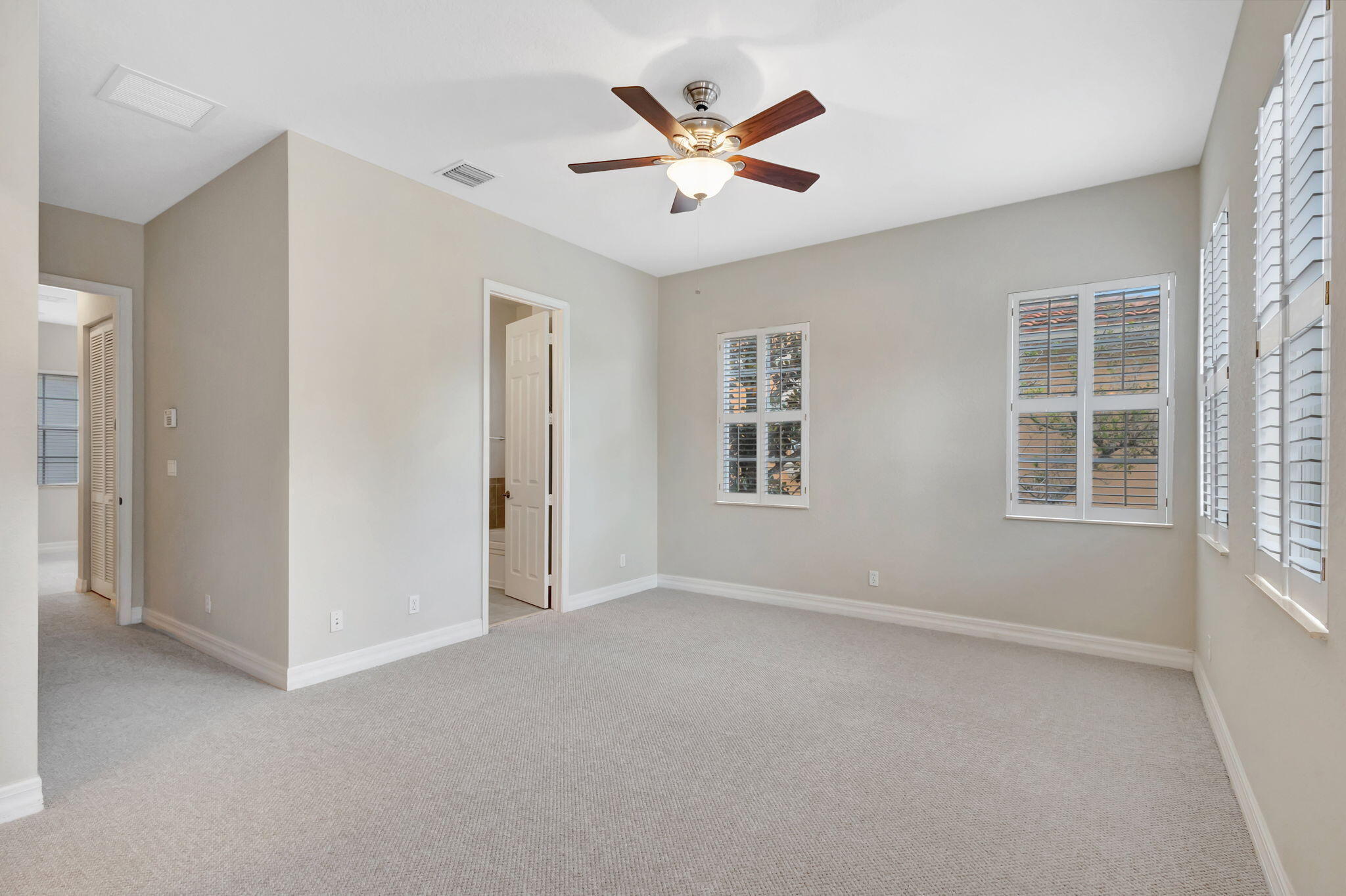 CANTERBURY PLACE - Residential