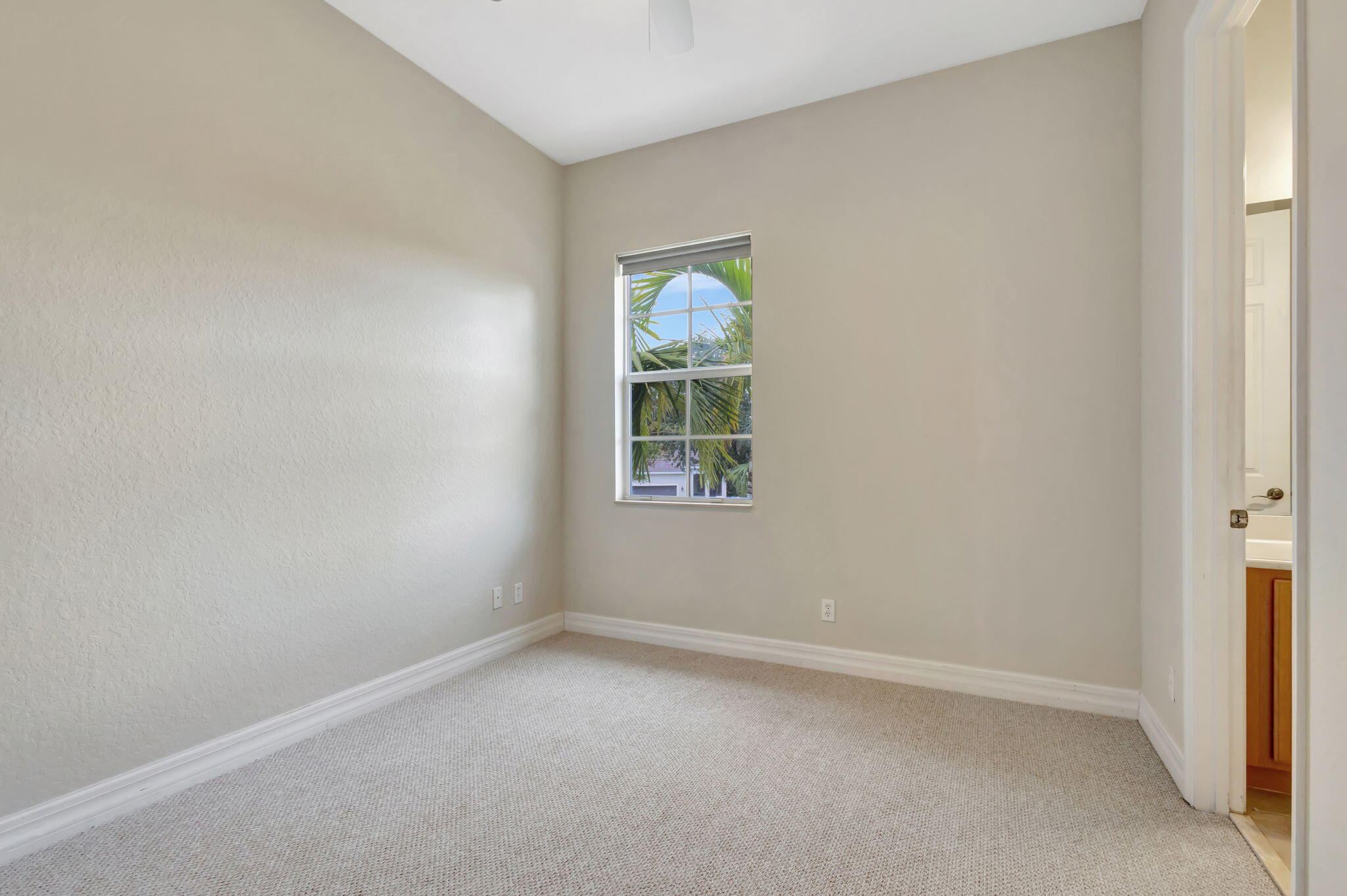CANTERBURY PLACE - Residential