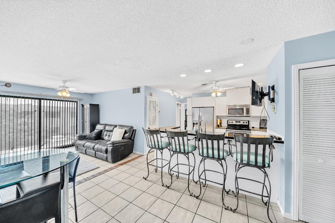 130 Cypress Club Drive 331