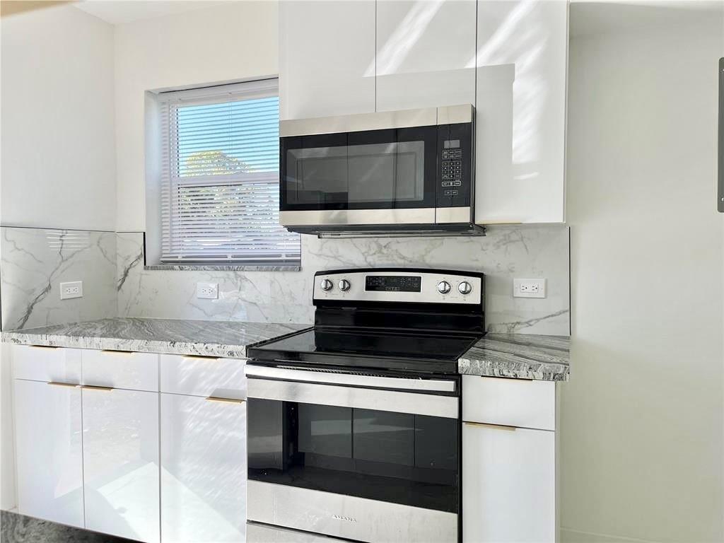 POMPANO BEACH HIGHLANDS 2 - Residential