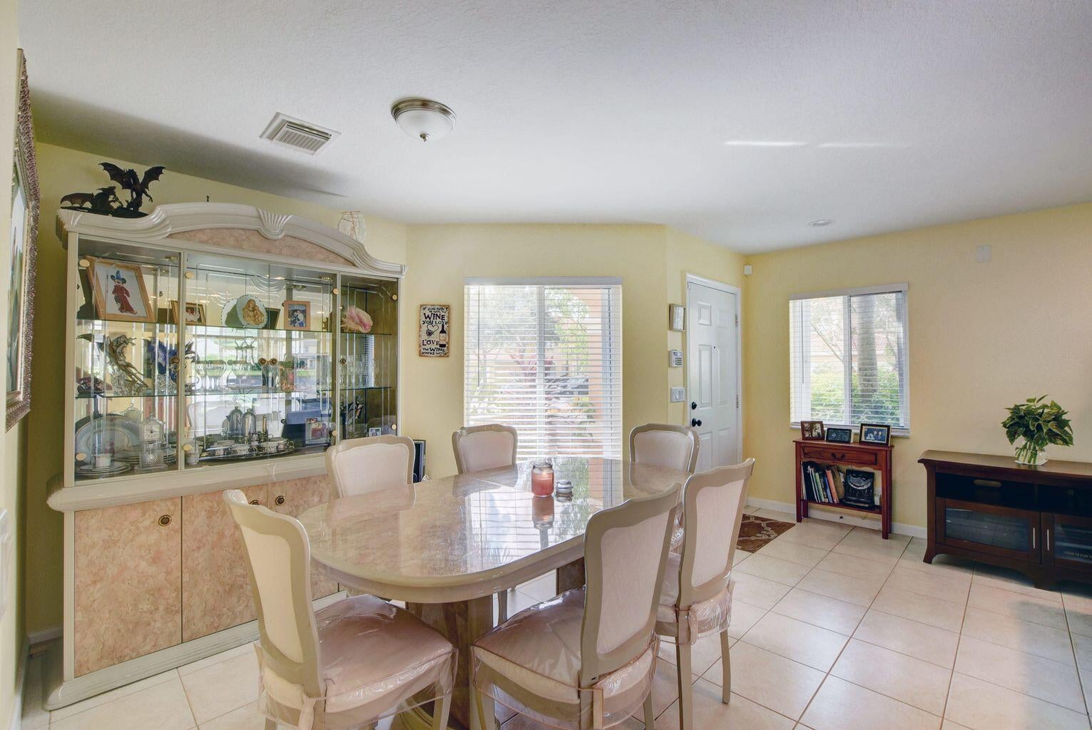 Properties 3143 Osprey Lane Lane
