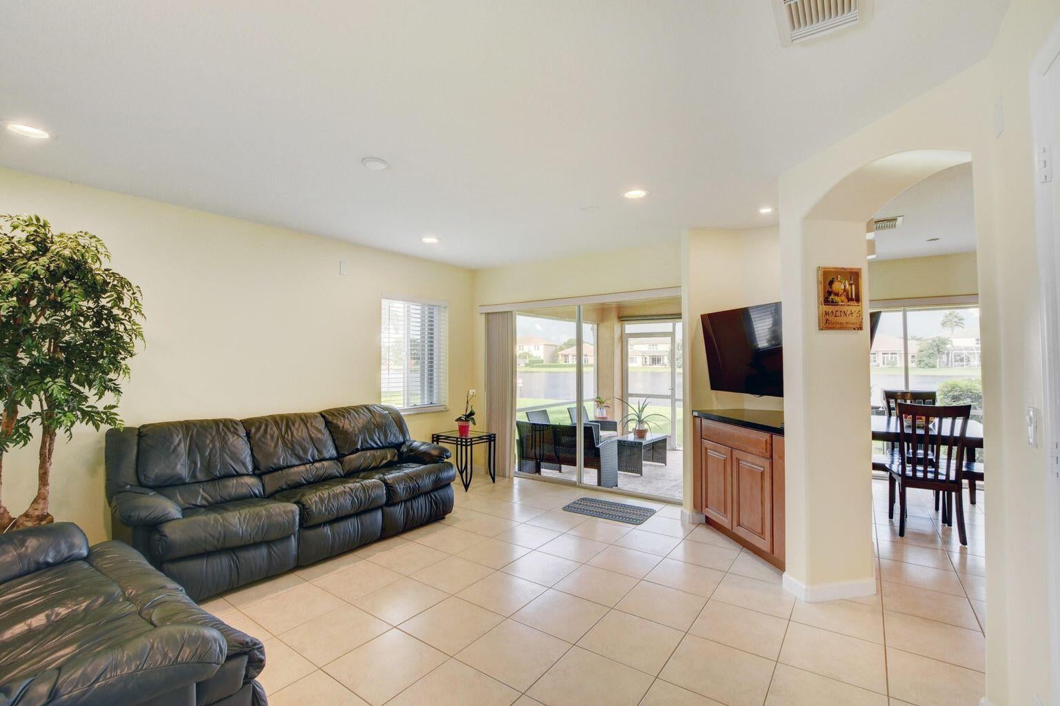 Properties 3143 Osprey Lane Lane