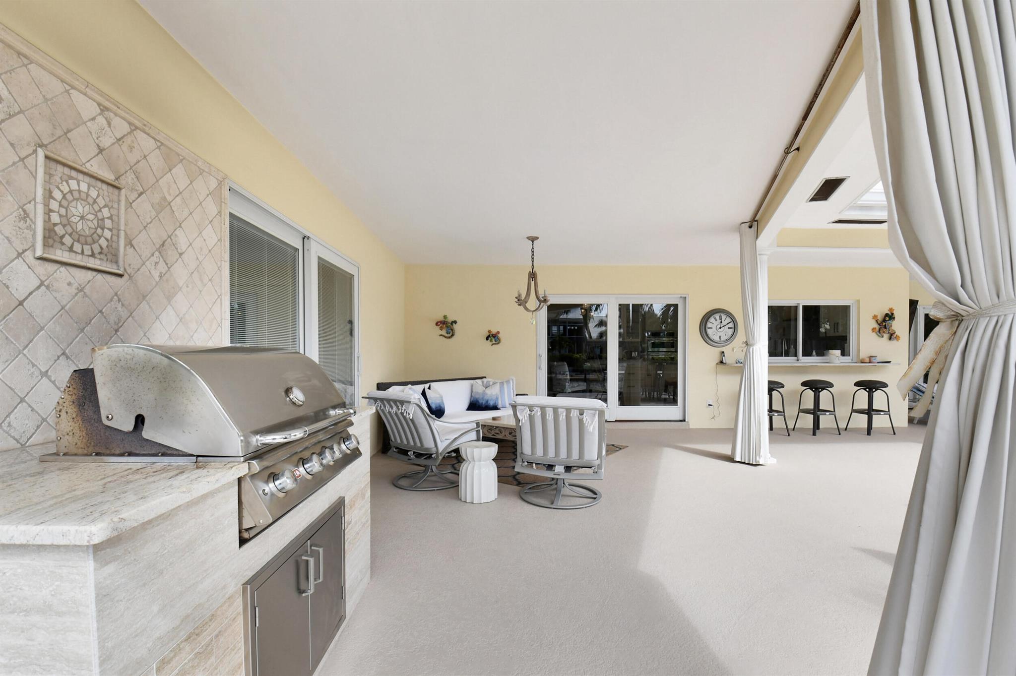 PLACE AU SOLEIL - Residential