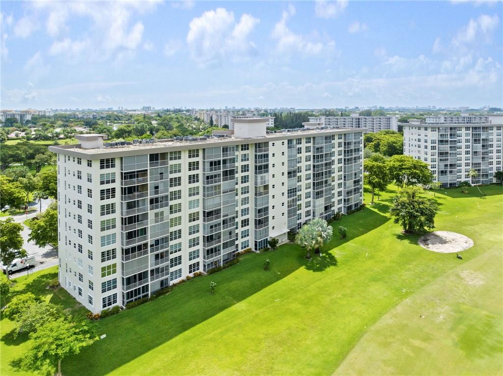 Palm Aire - Residential