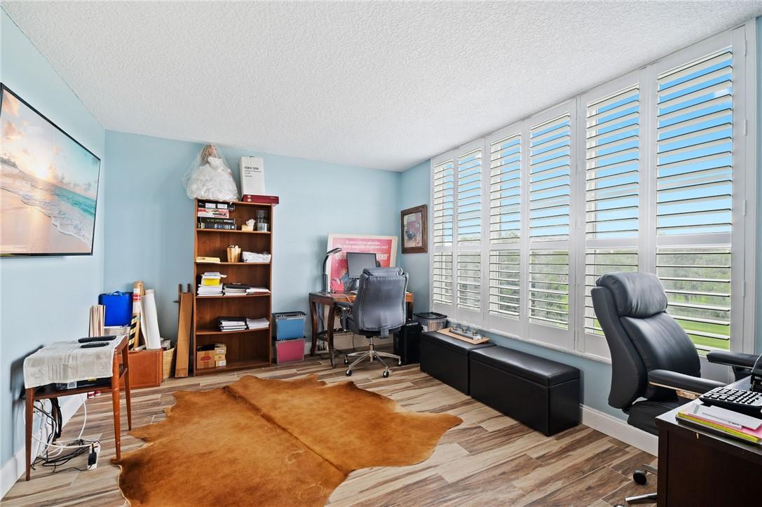 Palm Aire - Residential