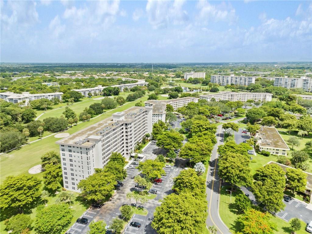 Palm Aire - Residential