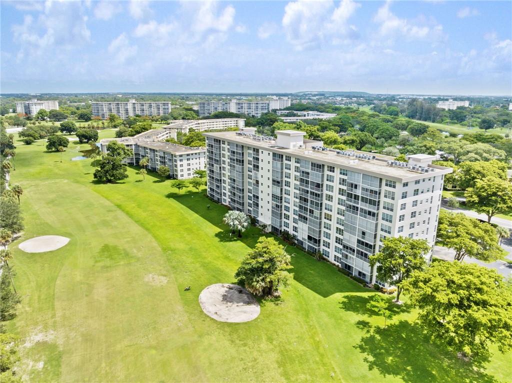 Palm Aire - Residential