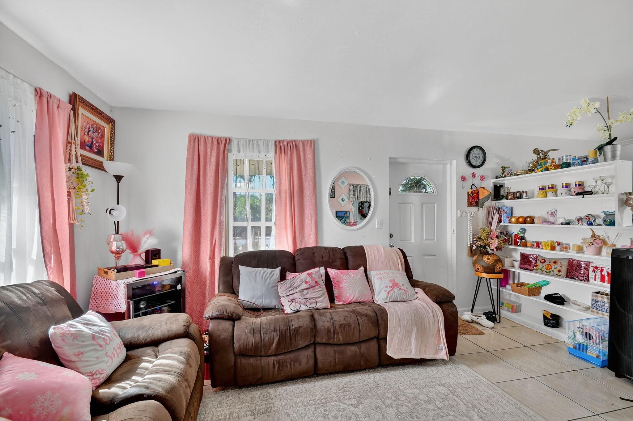 LAKE WORTH TOWN OF ADD 1 - Residential Income