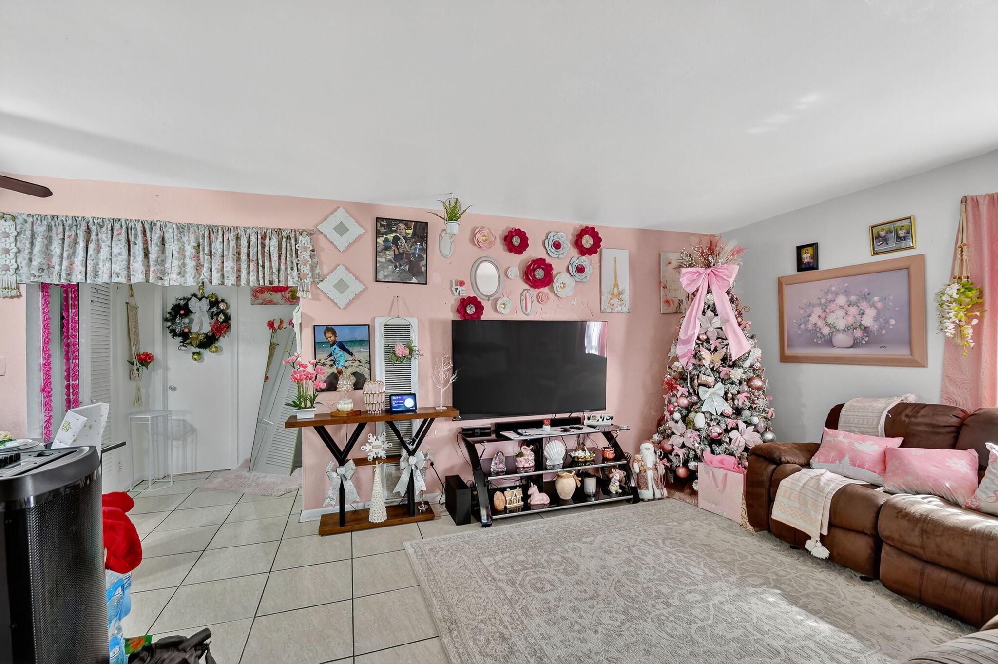 LAKE WORTH TOWN OF ADD 1 - Residential Income