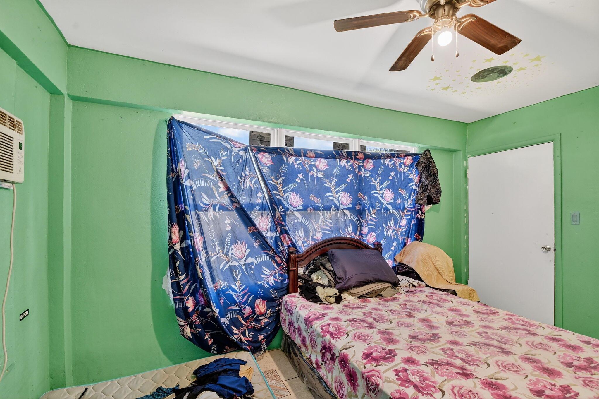 LAKE WORTH TOWN OF ADD 1 - Residential Income