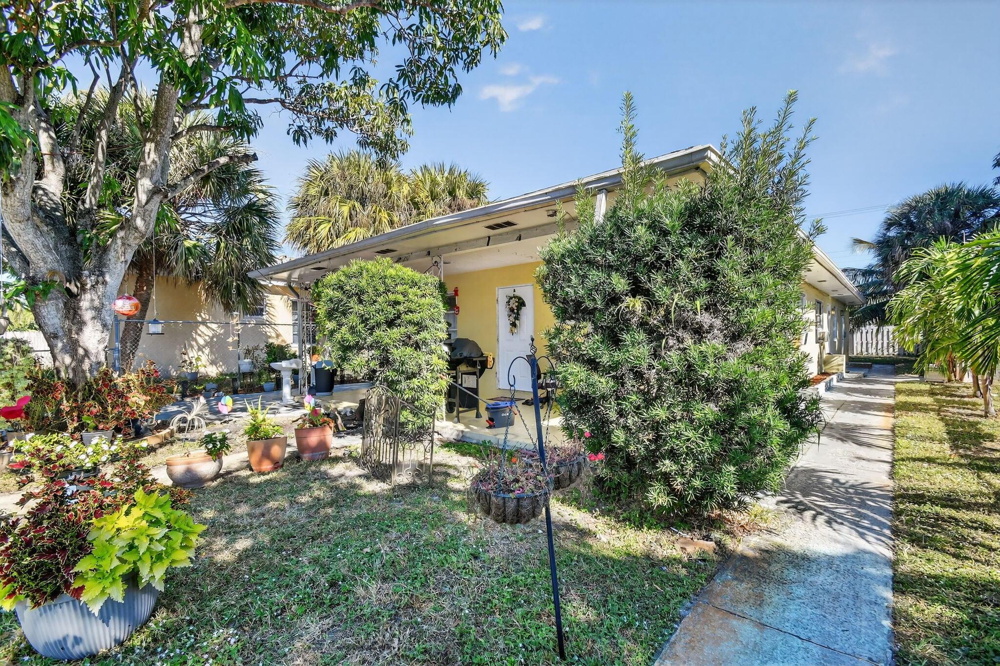 LAKE WORTH TOWN OF ADD 1 - Residential Income